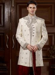 Старинный индийский свадебный мужской костюм из парчи цвета льна (брюки тёмно-красные)