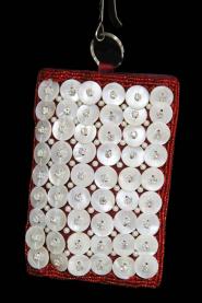 Индийская маленькая сумочка-брелок, вышитая бисером, украшенная стразами