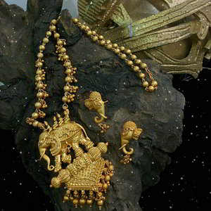 Позолоченный индийский кулон Слон на цепочке + серьги