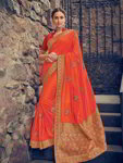 *Оранжевое шифоновое и шёлковое оригинальное лёгкое индийское сари, украшенное вышивкой