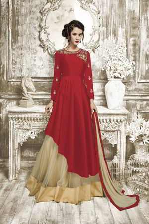 Красное длинное платье / анаркали / костюм из шифона, шёлка и фатина, украшенное вышивкой