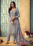 Сизое индийское платье / костюм с длинными рукавами, украшенное вышивкой