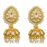 *Молочные и золотые латунные индийские серьги с искусственными камнями