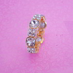 *Молочный и золотой индийский браслет из латуни со стразами