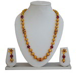 *Бордовое, цвета меди и золотое медное индийское украшение на шею с бисером