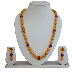 Бордовое, цвета меди и золотое медное индийское украшение на шею с бисером