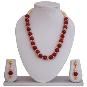 Бордовое, цвета меди и золотое индийское украшение на шею из меди с перламутровыми бусинками