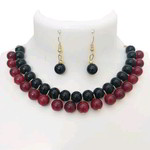 *Бордовое индийское украшение на шею с перламутровыми бусинками