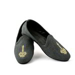 Тёмно-серые мужские моджари, украшенные вышивкой с люрексом