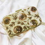 Светло-зелёная маленькая индийская сумочка-клатч