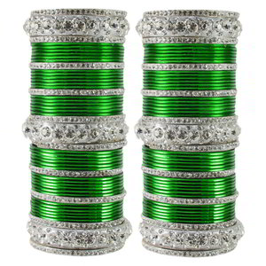 Серебристый и зелёный индийский браслет из латуни со стразами