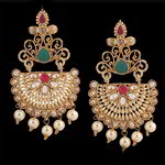 *Золотые индийские серьги из латуни со стразами, перламутровыми бусинками