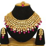 *Молочные и золотые индийское украшение на шею с искусственными камнями