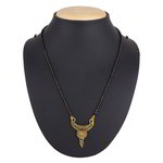 *Золотое индийское свадебное украшение (мангалсутра)