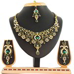 *Золотые индийское украшение на шею со стразами