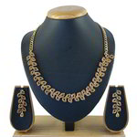 *Золотые индийское украшение на шею со стразами