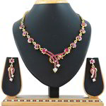 *Золотые индийское украшение на шею со стразами