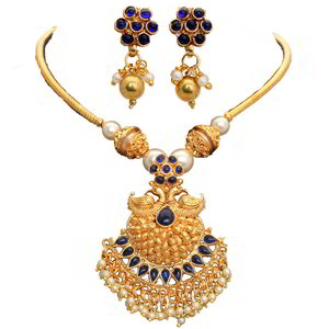 Молочные и золотые индийское украшение на шею со стразами