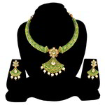 *Золотое индийское украшение на шею со стразами, искусственными камнями