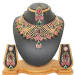 *Золотое и розовое индийское украшение на шею со стразами