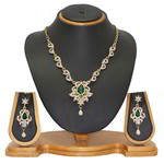 Позолоченное индийское колье с прозрачными и зелёными стразами + серьги