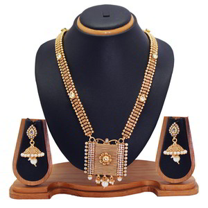 Молочное и золотое индийское украшение на шею с бисером, перламутровыми бусинками