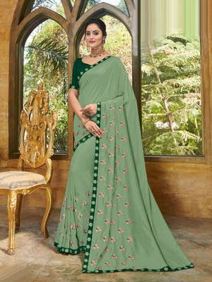 Зелёное индийское сари из креп-жоржета, украшенное вышивкой с стразами