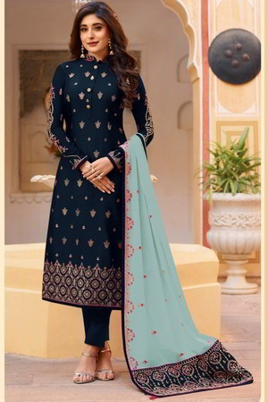 Тёмно-синее индийское платье / костюм, с длинными рукавами, украшенное вышивкой