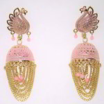 *Золотые и розовые индийские серьги с бисером