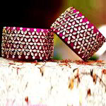 *Розовый индийский браслет с искусственными камнями