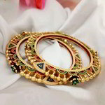 *Разноцветный и золотой индийский браслет со стразами, перламутровыми бусинками