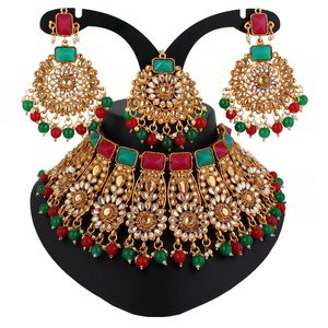 Разноцветное, цвета меди и золотое медное индийское украшение на шею со стразами