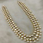 *Молочное и золотое индийское украшение на шею с искусственными камнями