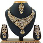 *Цвета меди и золотое индийское украшение на шею из меди со стразами