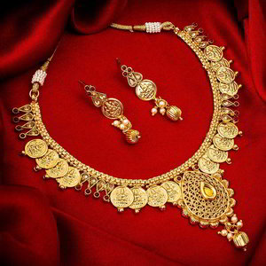 Коричневое и золотое индийское украшение на шею с перламутровыми бусинками