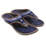 *Синяя индийская женская обувь, украшенная вышивкой