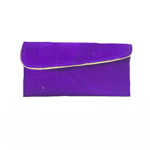 Лиловая и фиолетовая бархатная женская сумочка-клатч