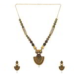 *Зелёное и золотое индийское украшение на шею со стразами