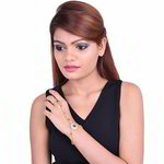 *Молочный и золотой женский браслет на запяться (хас пан) со стразами