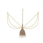 *Молочное и золотое латунное индийское украшение на голову (манг-тика) с искусственными камнями