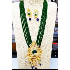 Зелёное и золотое латунное индийское украшение на шею со стразами
