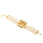 *Молочный и золотой индийский браслет с искусственными камнями, перламутровыми бусинками