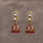*Бордовые, золотые и красные латунные индийские серьги с искусственными камнями, перламутровыми бусинками