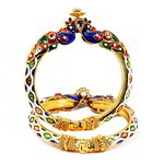 *Разноцветный и золотой индийский браслет