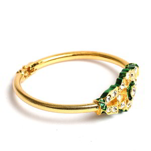 Разноцветный и золотой индийский браслет с искусственными камнями