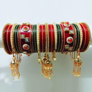 Разноцветный индийский браслет с перламутровыми бусинками