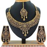 *Золотое медное индийское украшение на шею со стразами