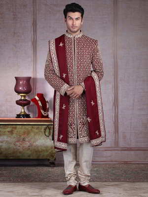 Бордовый шёлковый индийский свадебный мужской костюм