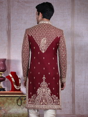Бордовый шёлковый индийский свадебный мужской костюм