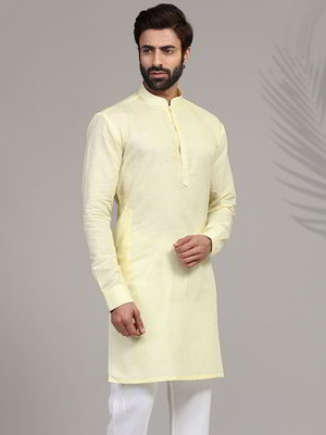 Жёлтый хлопковый индийский мужской костюм